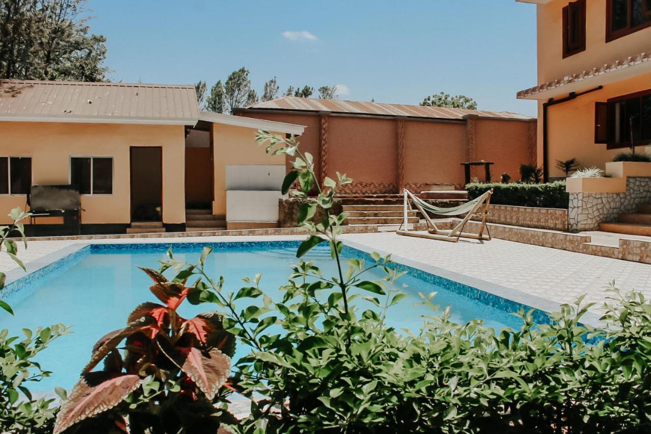 Villa Viva Tanzania アルーシャ エクステリア 写真